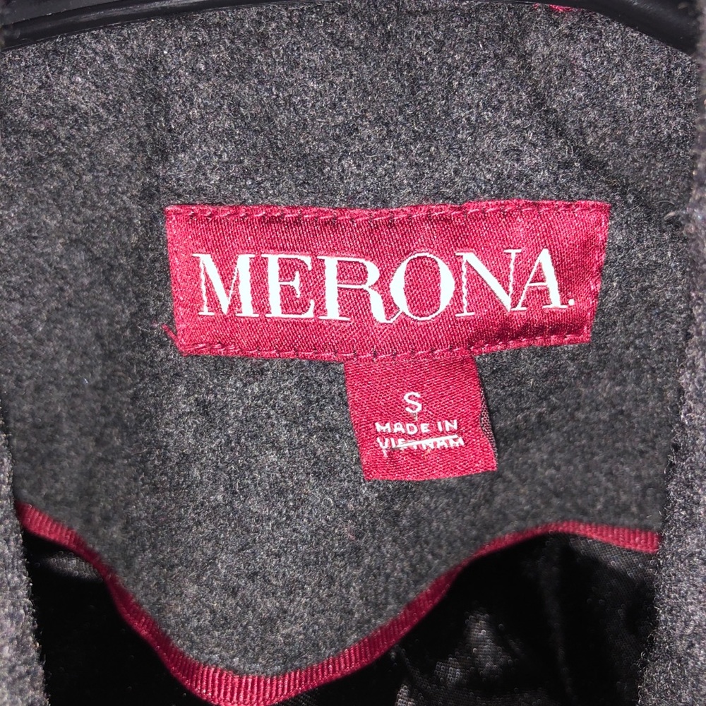 Winter coat - Picture 2 of 2